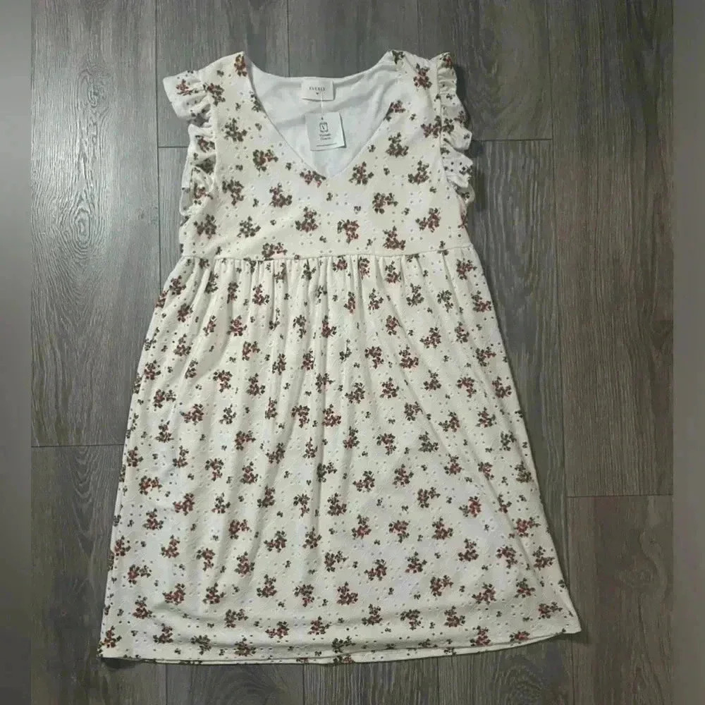 NEW Everly Cream Floral Sleeveless Empire Waist Dress Shoulder Ruffle M Spring